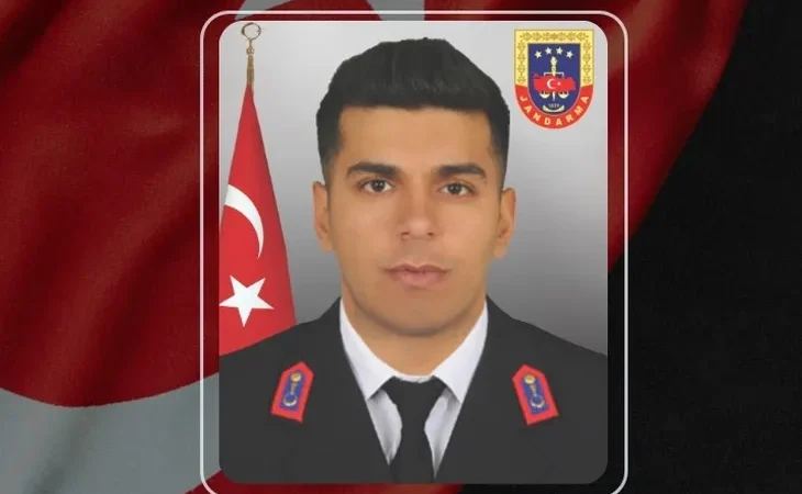 bakan-ciftci-den-sehit-jandarma-uzman-cavus-icin-taziye-1782219525-137_large