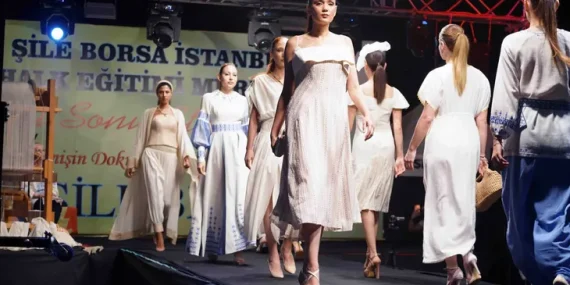 Şile Bezi podyuma çıktı… Gelenekten geleceğe moda şöleni
