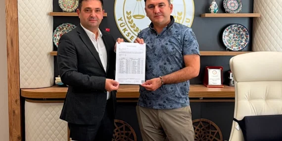 Ali Yalsız Mazbatasını Aldı