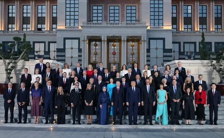 erdogan-dan-nato-zirvesi-nde-yogun-diplomasi-trafigi-savunma-guvenlik-ve-bolgesel-baris-masadaydi-1783492555-904_large