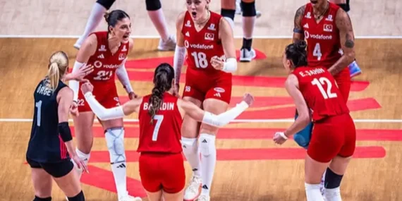 SULTANLAR YİNE ŞAMPİYON