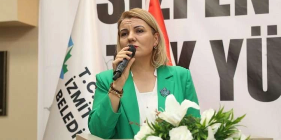 zmit Belediye Başkanı Fatma Kaplan Hürriyet görevden uzaklaştırıldı!