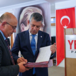 ozgur-ozel-yeni-parti-nin-genel-baskani-secildi-1784907773-749_large