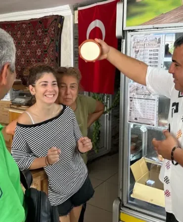 300-yillik-silifke-yogurdu-marka-yolunda-ters-cevrilmesine-ragmen-dokulmeyen-yogurt-sasirtiyor-1786691685-151_large