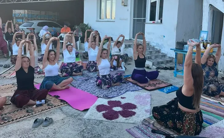 canakkale-de-salvarla-yoga-yaptilar-1785737703-797_large