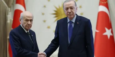 cumhurbaskani-erdogan-bahceli-yi-kulliye-de-kabul-etti-1786015858-64_large