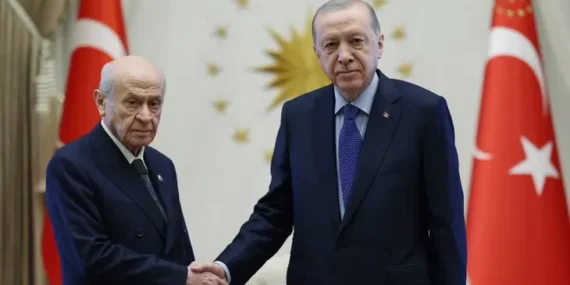 Cumhurbaşkanı Erdoğan, Bahçeli’yi Külliye’de kabul etti