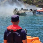 fethiye-de-gezinti-teknesinde-yangin-115-kisi-tahliye-edildi-1786638402-882_large