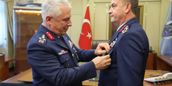 Hava Kuvvetleri Komutanlığı’nda görev değişimi