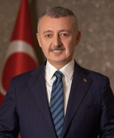 kocaeli-buyuksehir-belediye-baskani-tahir-buyukakin-1280-960-6