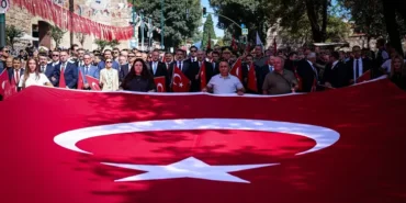 bursa-turk-bayraginin-altinda-yurudu-1789126998-49_large