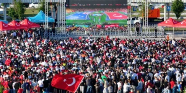 gmail-kocaelide-yaz-aksamlari-bir-baska-guzeldi-3-3190710b-discover-16x9-1