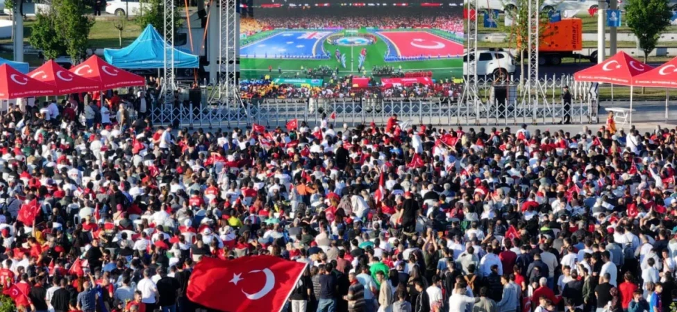 gmail-kocaelide-yaz-aksamlari-bir-baska-guzeldi-3-3190710b-discover-16x9-1