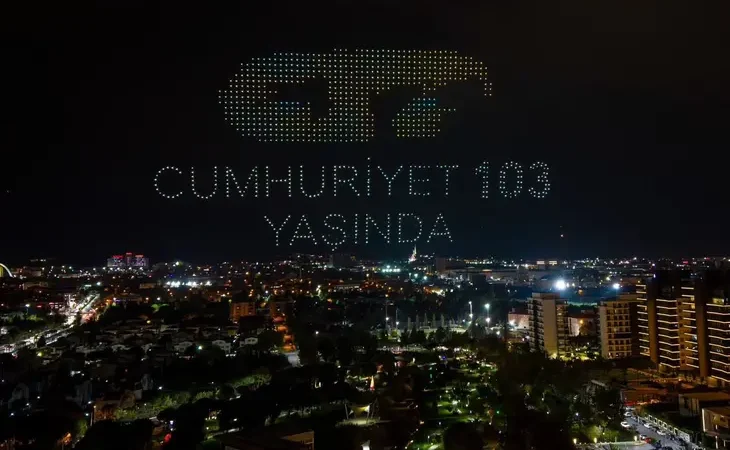 cumhuriyet-coskusu-gokyuzunu-aydinlatti-1793427559-343_large